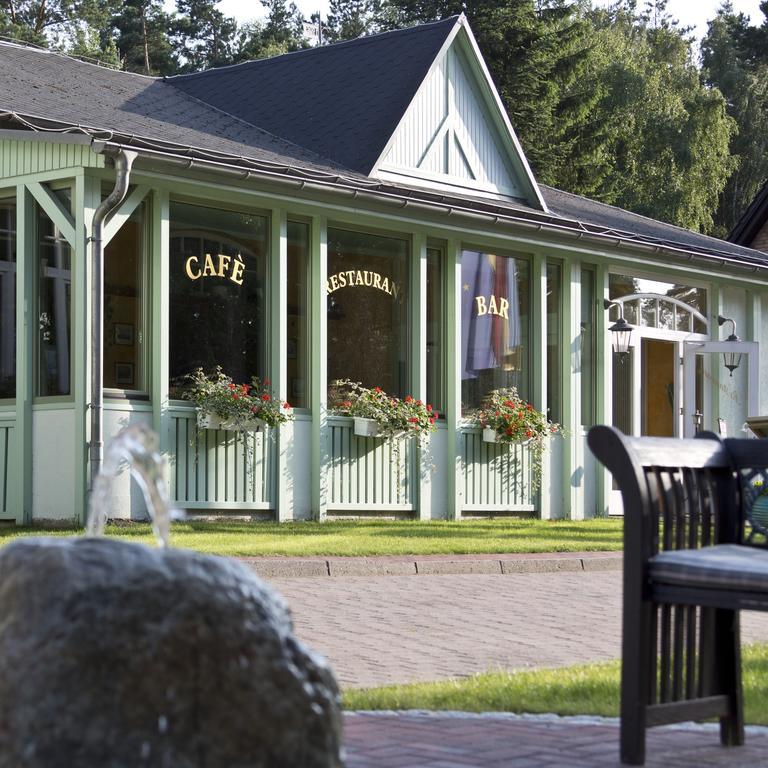Seehotel Ecktannen Waren  Exterior photo