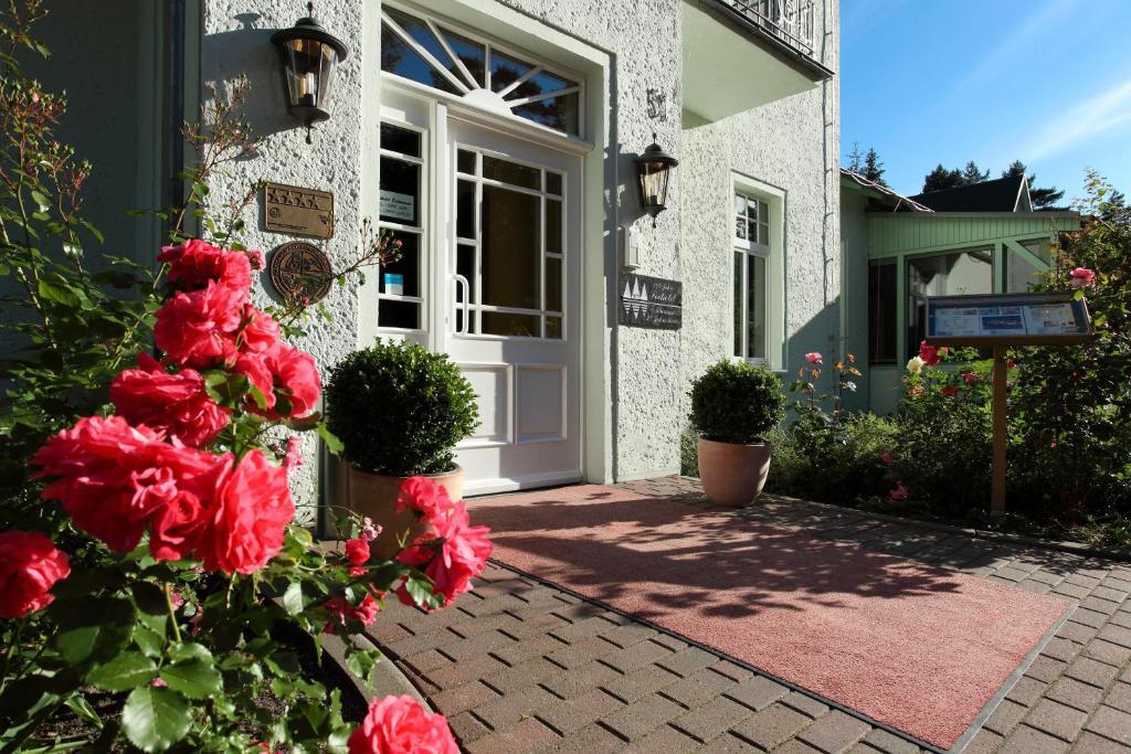 Seehotel Ecktannen Waren  Exterior photo